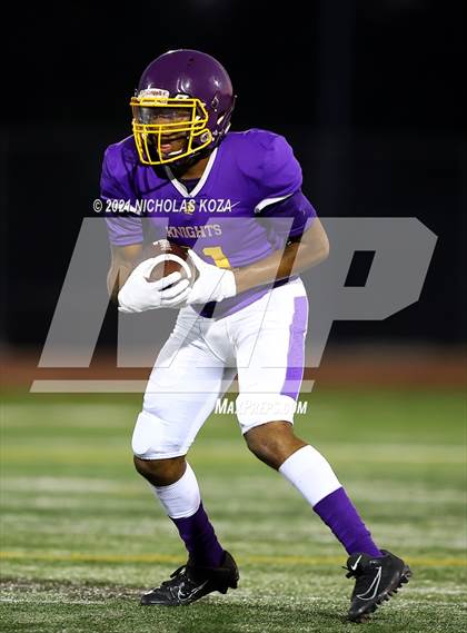 Thumbnail 1 in Lynwood vs. Firebaugh (Lynwood City Classic) photogallery.