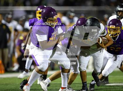 Thumbnail 3 in Lynwood vs. Firebaugh (Lynwood City Classic) photogallery.