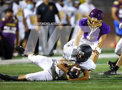 Thumbnail 2 in Lynwood vs. Firebaugh (Lynwood City Classic) photogallery.