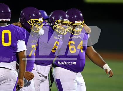Thumbnail 1 in Lynwood vs. Firebaugh (Lynwood City Classic) photogallery.