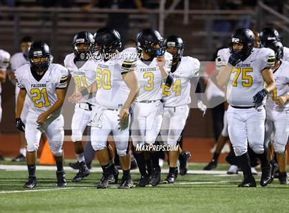 Thumbnail 3 in Lynwood vs. Firebaugh (Lynwood City Classic) photogallery.