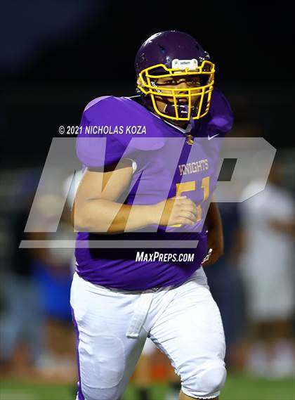 Thumbnail 2 in Lynwood vs. Firebaugh (Lynwood City Classic) photogallery.