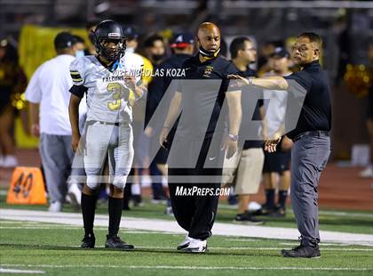 Thumbnail 2 in Lynwood vs. Firebaugh (Lynwood City Classic) photogallery.