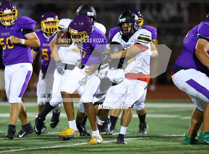 Thumbnail 3 in Lynwood vs. Firebaugh (Lynwood City Classic) photogallery.