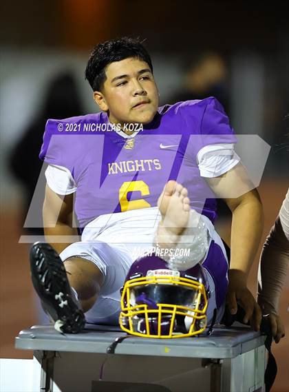 Thumbnail 3 in Lynwood vs. Firebaugh (Lynwood City Classic) photogallery.