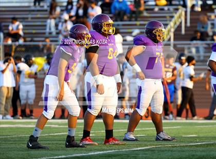 Thumbnail 2 in Lynwood vs. Firebaugh (Lynwood City Classic) photogallery.