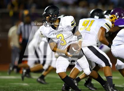Thumbnail 1 in Lynwood vs. Firebaugh (Lynwood City Classic) photogallery.