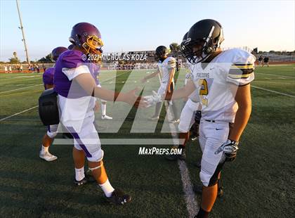Thumbnail 3 in Lynwood vs. Firebaugh (Lynwood City Classic) photogallery.