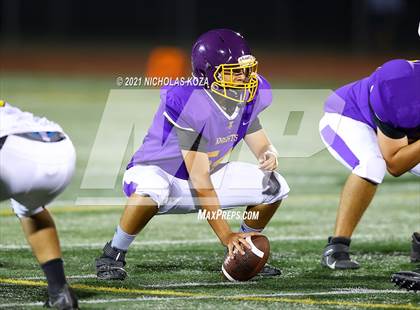 Thumbnail 1 in Lynwood vs. Firebaugh (Lynwood City Classic) photogallery.