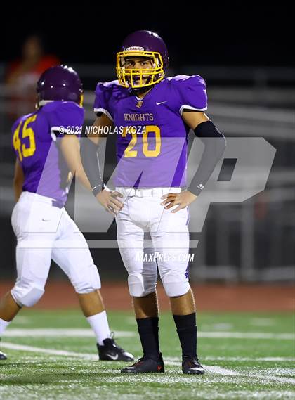 Thumbnail 2 in Lynwood vs. Firebaugh (Lynwood City Classic) photogallery.