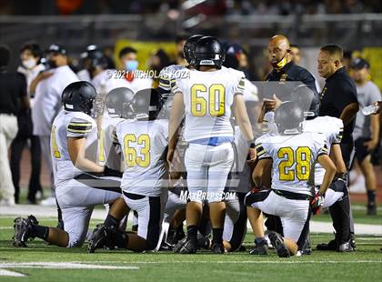 Thumbnail 3 in Lynwood vs. Firebaugh (Lynwood City Classic) photogallery.