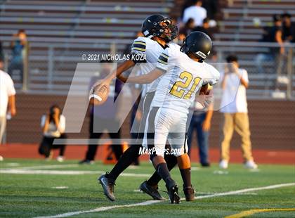 Thumbnail 1 in Lynwood vs. Firebaugh (Lynwood City Classic) photogallery.