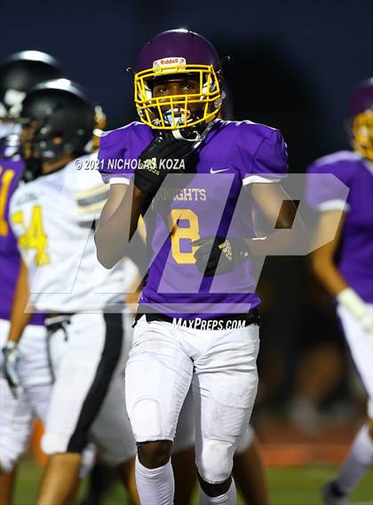 Thumbnail 3 in Lynwood vs. Firebaugh (Lynwood City Classic) photogallery.