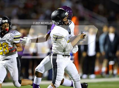 Thumbnail 3 in Lynwood vs. Firebaugh (Lynwood City Classic) photogallery.
