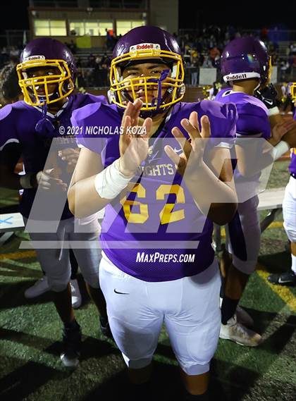 Thumbnail 1 in Lynwood vs. Firebaugh (Lynwood City Classic) photogallery.