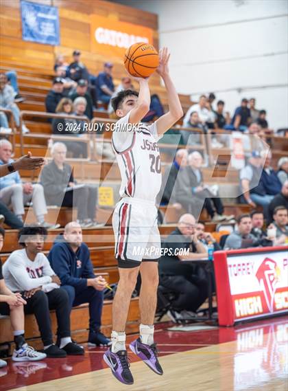 Thumbnail 1 in JSerra Catholic vs. Eastside Catholic (Torrey Pines Holiday Classic) photogallery.