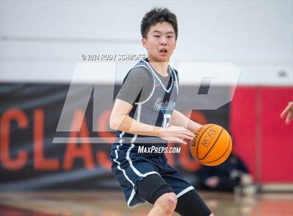 Thumbnail 3 in JSerra Catholic vs. Eastside Catholic (Torrey Pines Holiday Classic) photogallery.
