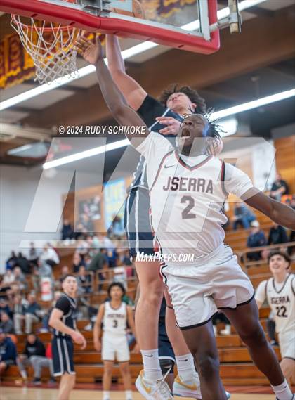 Thumbnail 2 in JSerra Catholic vs. Eastside Catholic (Torrey Pines Holiday Classic) photogallery.