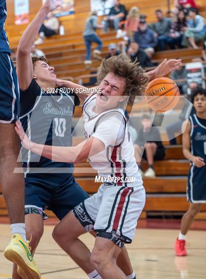 Thumbnail 2 in JSerra Catholic vs. Eastside Catholic (Torrey Pines Holiday Classic) photogallery.