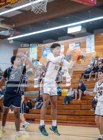 Thumbnail 3 in JSerra Catholic vs. Eastside Catholic (Torrey Pines Holiday Classic) photogallery.