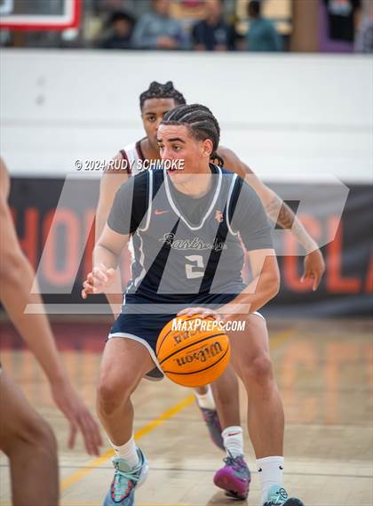 Thumbnail 2 in JSerra Catholic vs. Eastside Catholic (Torrey Pines Holiday Classic) photogallery.
