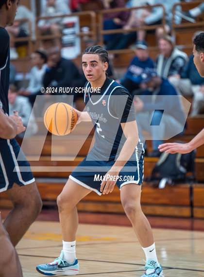 Thumbnail 3 in JSerra Catholic vs. Eastside Catholic (Torrey Pines Holiday Classic) photogallery.