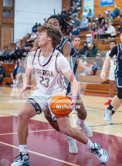 Thumbnail 1 in JSerra Catholic vs. Eastside Catholic (Torrey Pines Holiday Classic) photogallery.