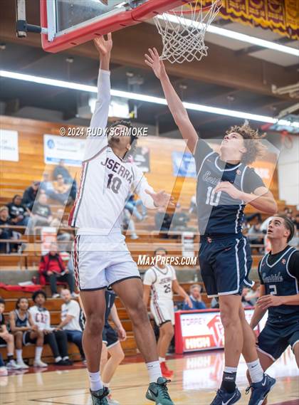 Thumbnail 1 in JSerra Catholic vs. Eastside Catholic (Torrey Pines Holiday Classic) photogallery.