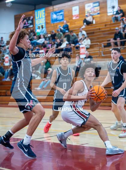 Thumbnail 1 in JSerra Catholic vs. Eastside Catholic (Torrey Pines Holiday Classic) photogallery.