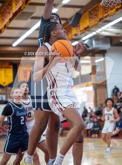 Thumbnail 2 in JSerra Catholic vs. Eastside Catholic (Torrey Pines Holiday Classic) photogallery.