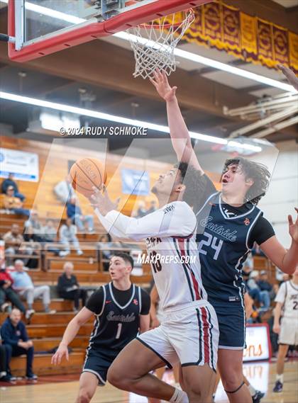 Thumbnail 1 in JSerra Catholic vs. Eastside Catholic (Torrey Pines Holiday Classic) photogallery.