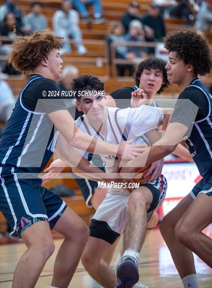 Thumbnail 3 in JSerra Catholic vs. Eastside Catholic (Torrey Pines Holiday Classic) photogallery.