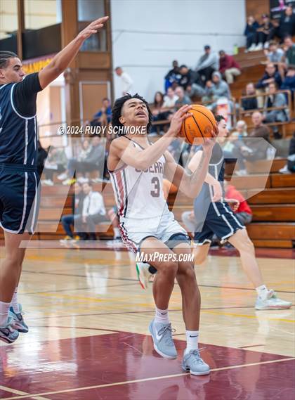 Thumbnail 1 in JSerra Catholic vs. Eastside Catholic (Torrey Pines Holiday Classic) photogallery.