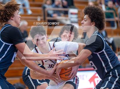 Thumbnail 2 in JSerra Catholic vs. Eastside Catholic (Torrey Pines Holiday Classic) photogallery.