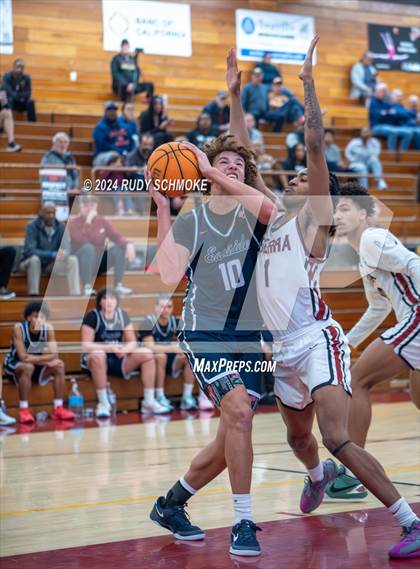 Thumbnail 1 in JSerra Catholic vs. Eastside Catholic (Torrey Pines Holiday Classic) photogallery.