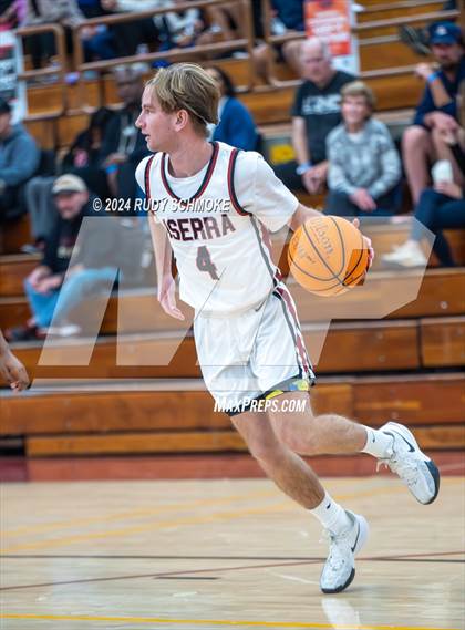 Thumbnail 2 in JSerra Catholic vs. Eastside Catholic (Torrey Pines Holiday Classic) photogallery.