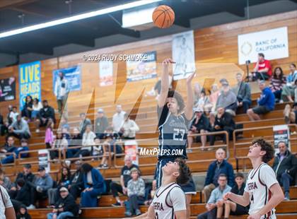 Thumbnail 1 in JSerra Catholic vs. Eastside Catholic (Torrey Pines Holiday Classic) photogallery.