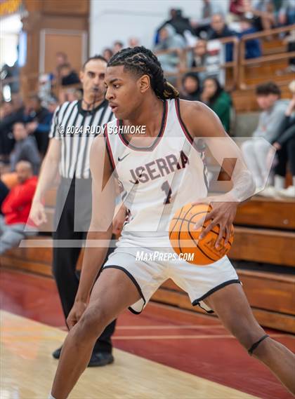 Thumbnail 1 in JSerra Catholic vs. Eastside Catholic (Torrey Pines Holiday Classic) photogallery.