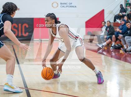 Thumbnail 3 in JSerra Catholic vs. Eastside Catholic (Torrey Pines Holiday Classic) photogallery.