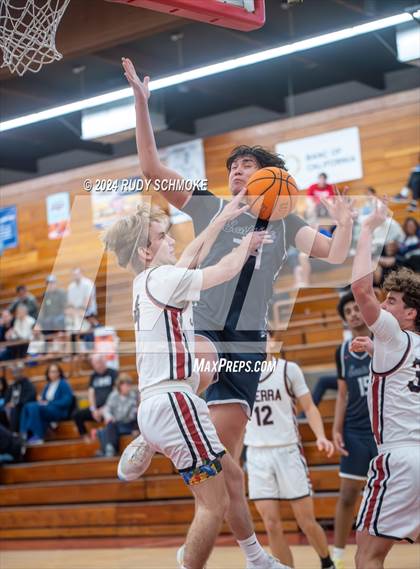 Thumbnail 1 in JSerra Catholic vs. Eastside Catholic (Torrey Pines Holiday Classic) photogallery.