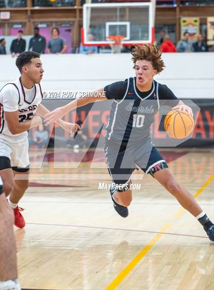 Thumbnail 1 in JSerra Catholic vs. Eastside Catholic (Torrey Pines Holiday Classic) photogallery.