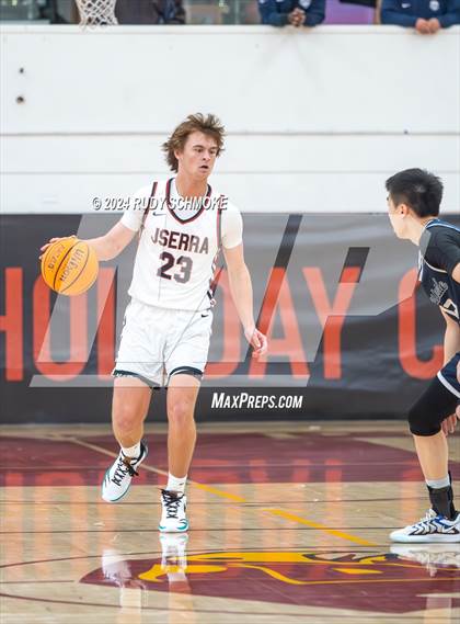 Thumbnail 1 in JSerra Catholic vs. Eastside Catholic (Torrey Pines Holiday Classic) photogallery.