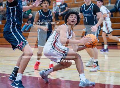 Thumbnail 2 in JSerra Catholic vs. Eastside Catholic (Torrey Pines Holiday Classic) photogallery.