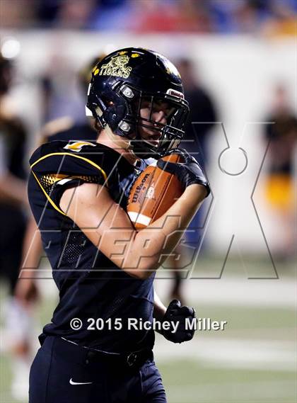Thumbnail 3 in Prairie Grove vs. Nashville (AAA 4A Final) photogallery.