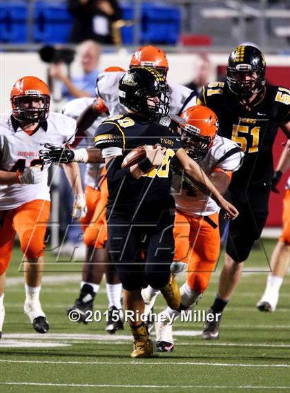 Thumbnail 1 in Prairie Grove vs. Nashville (AAA 4A Final) photogallery.