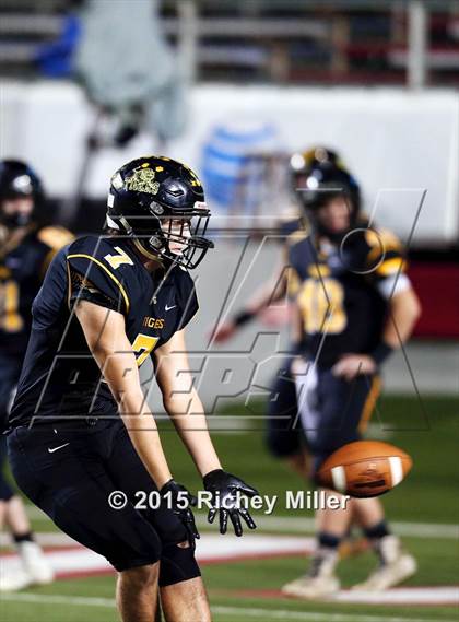Thumbnail 3 in Prairie Grove vs. Nashville (AAA 4A Final) photogallery.