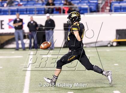 Thumbnail 3 in Prairie Grove vs. Nashville (AAA 4A Final) photogallery.