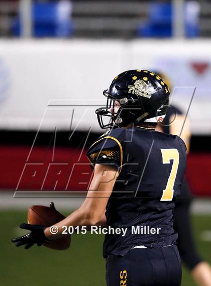 Thumbnail 3 in Prairie Grove vs. Nashville (AAA 4A Final) photogallery.