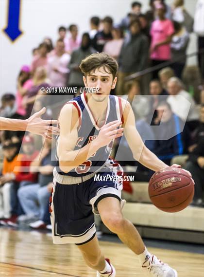Thumbnail 2 in St. Henry vs Holy Cross (All A Classic) photogallery.