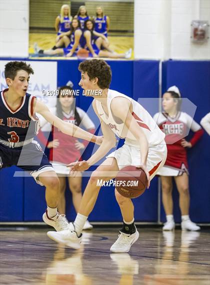 Thumbnail 2 in St. Henry vs Holy Cross (All A Classic) photogallery.